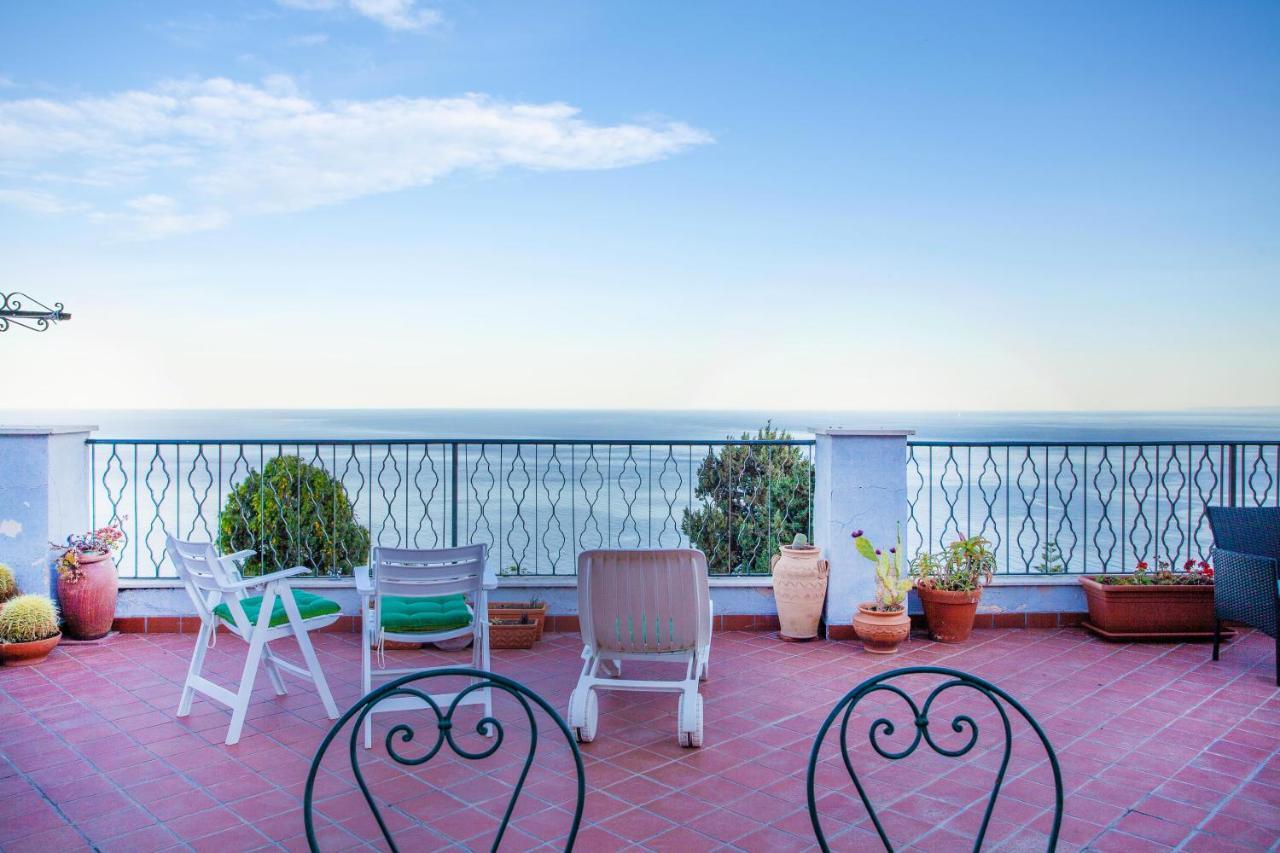 Belvedere House Taormina Exterior foto